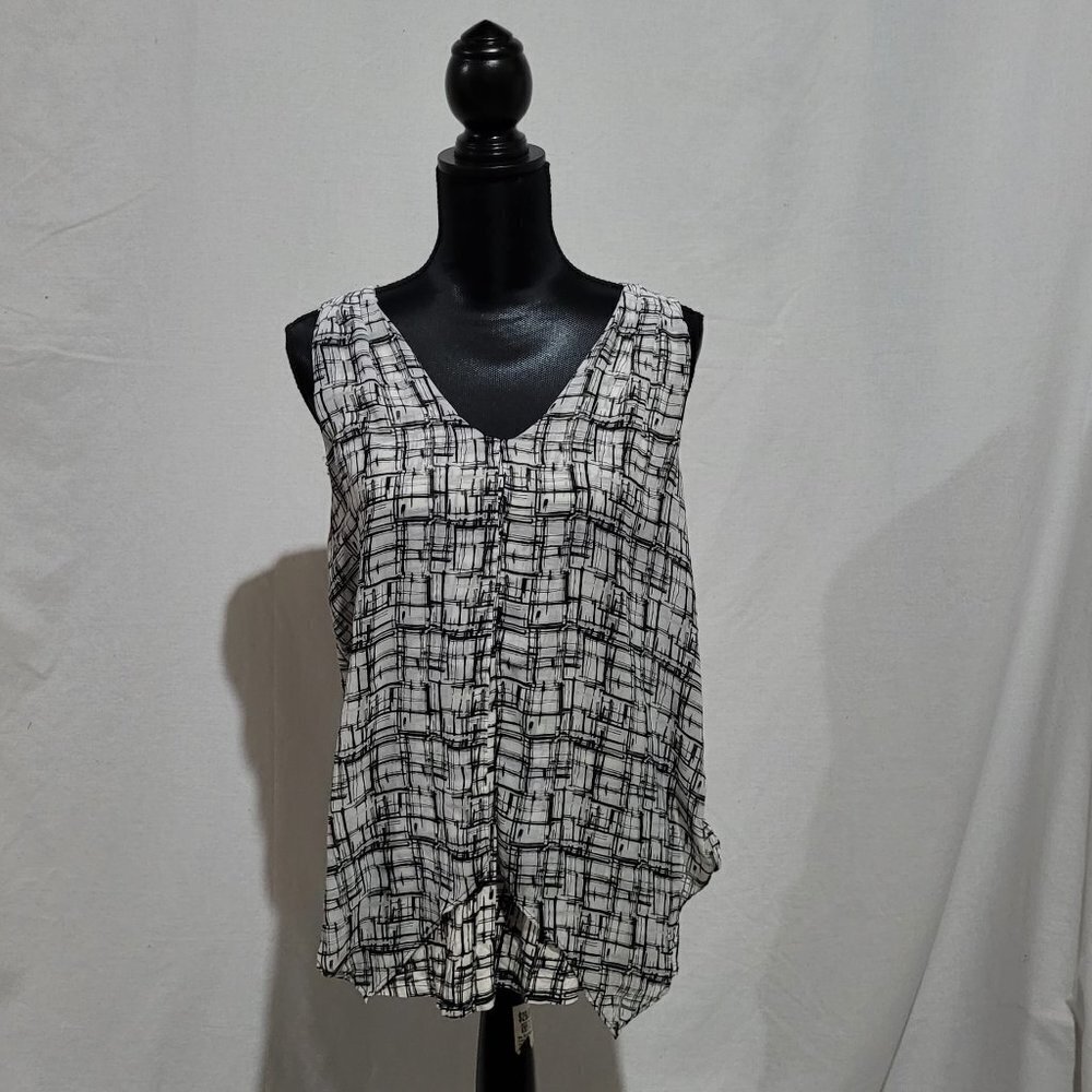 White House Black Market tank top style blouse sleeveless layered top shirt WHBM